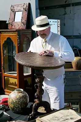 Comment trouver des évaluations d'antiquités locales gratuites