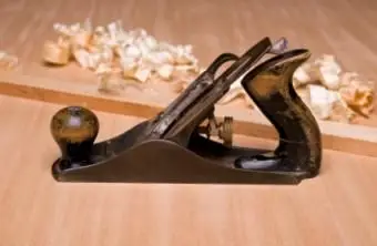 Przewodnik po kolekcjonowaniu antycznych narzędzi ręcznych