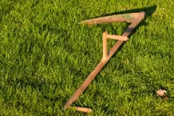 Starožitné farmárske náradie