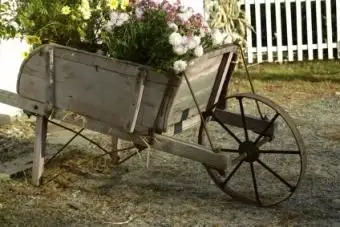 מריצות עץ עתיקות