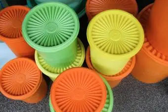 Guide Tupperware Vintage : Collectionner les classiques du catalogue