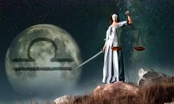 כניסה לשמש מאזניים בעומק