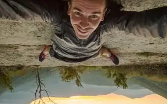 Cómo hacer que un hombre Acuario te persiga