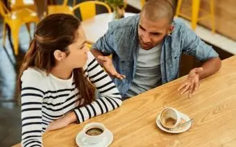 Pár v reštaurácii