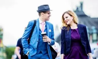 山羊座の男をあなたに夢中にさせる簡単な方法