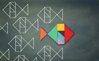 Poisson en forme de puzzle tangram