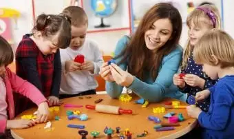 Zajęcia z umiejętności społecznych dla dzieci z autyzmem