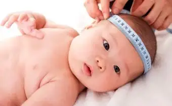 Čo znamená veľkosť hlavy vášho dieťaťa