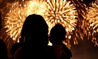 75 promiennych imion, które oznaczają ogień