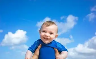 お風呂で赤ちゃん