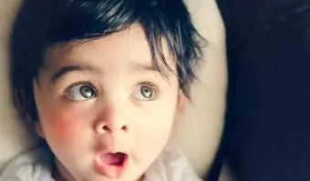 174 남자와 여자를위한 힌두교 아기 이름