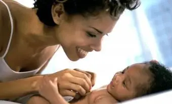 Nomes de bebês negros para meninos