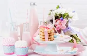 6 pugni graziosi rosa per docce per bambini (ricette facili)