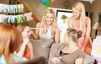 베이비 샤워 게임