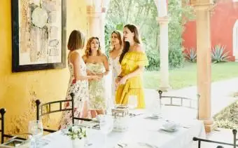 베비 샤워를위한 여름 복장