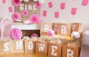20+ DIY Baby Shower Dekoracje, które są łatwe i urocze