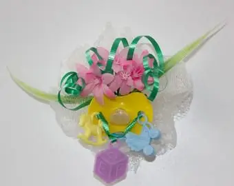 Smoczek baby shower stanik