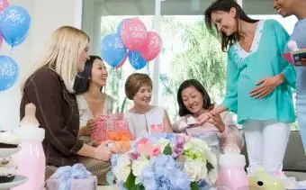 Poemas de baby shower para compartir tu amor