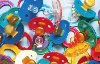 מוצצים לתינוקות