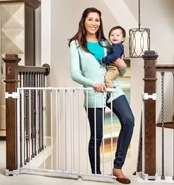 Regalo 2 en 1 para escalera y pasillo, puerta para bebé montada en la pared