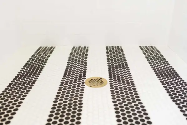 Elsie's Master Bathroom Tour (Before + After)