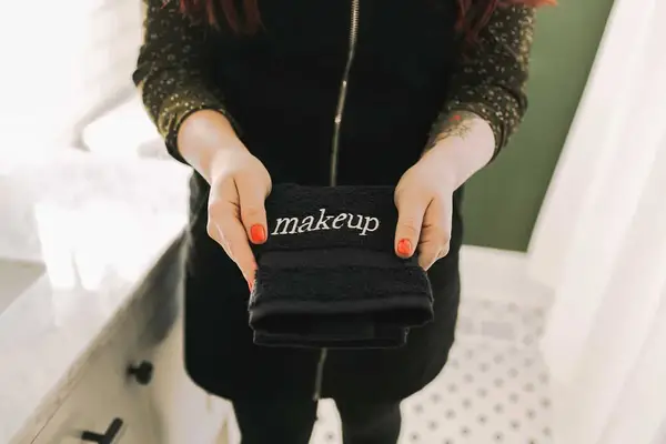 #Elsiesnashvillebnb Bathroom Tour (Before + After)