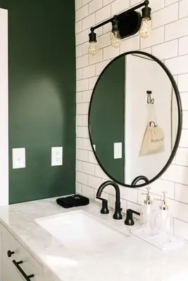 #Elsiesnashvillebnb Bathroom Tour (Before + After)