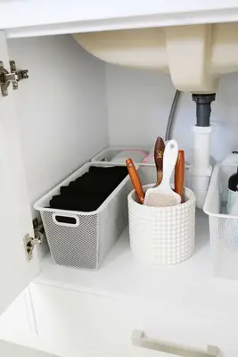 5 Bathroom Storage Mistakes (And How To Fix Them)