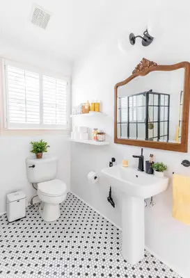 Holiday House Bathroom Before & After