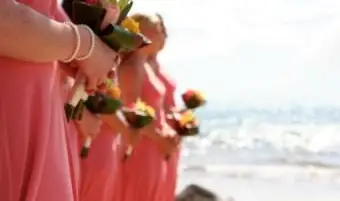 Vestidos de dama de honor para una boda en la playa