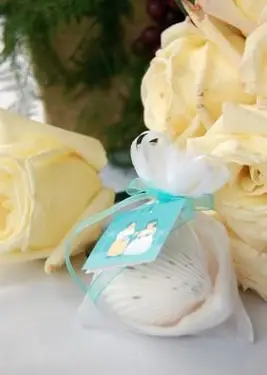 ビーチの結婚式の好意