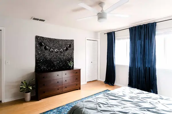 Ravenclaw-Inspired Bedroom