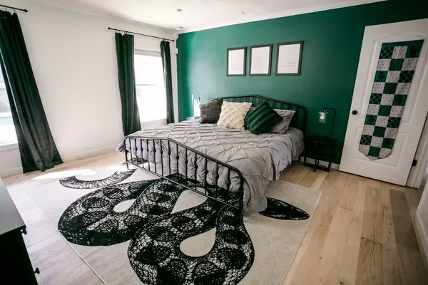 Slytherin-Inspired Bedroom