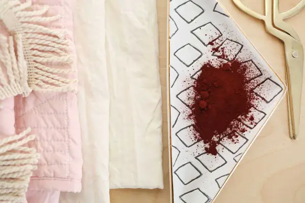 Naturally Dyed Pillowcase DIY 