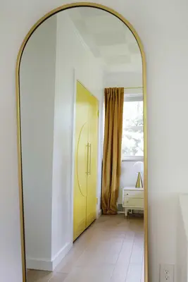DIY Circle French Closet Doors