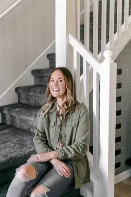 Hufflepuff-Inspired Bedroom