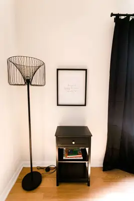 Hufflepuff-Inspired Bedroom