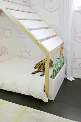 Palm Springs House Bed Makeover