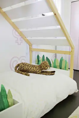 Palm Springs House Bed Makeover