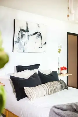 Emma's (2017) Bedroom Tour