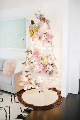 Floral Christmas Tree DIY!