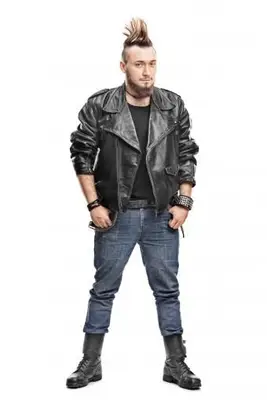 Punk człowiek w skórzanej kurtce, dżinsach i butach