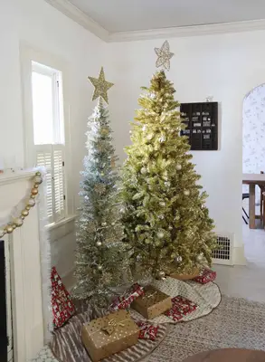 Christmas at the Holiday House