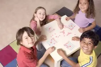 Modelos de cartão de bingo para diferentes versões do jogo