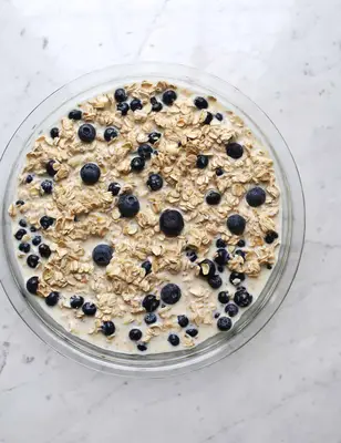 Overnight Baked Blueberry Muffin Oatmeal