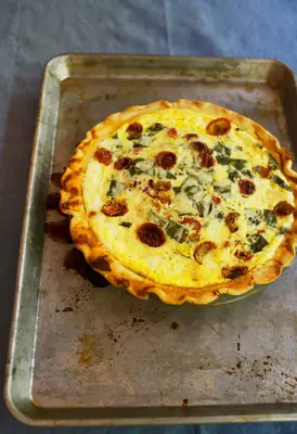Oven Roasted Tomato, Basil, and Mozzarella Quiche