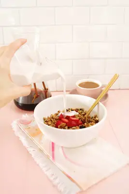 Easy Grain-Free Granola (Paleo and Gluten-Free!)