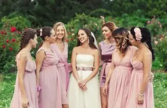 Seras-tu mes poèmes de demoiselle d'honneur