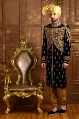Tmavomodrý zamat Sherwani