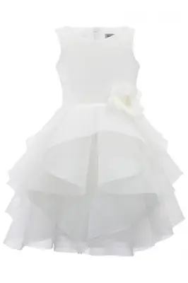 Looks modernes pour votre fille de fleur